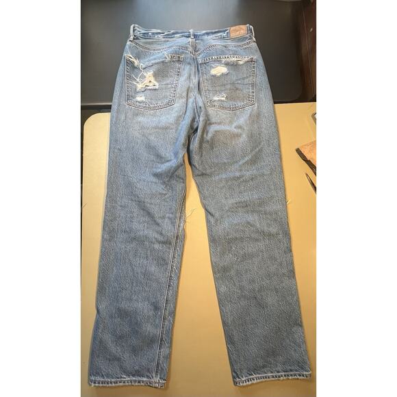 American Eagle Jeans 90’s Boyfriend Distressed Women’s 6 Long Blue **READ** - Picture 7 of 10